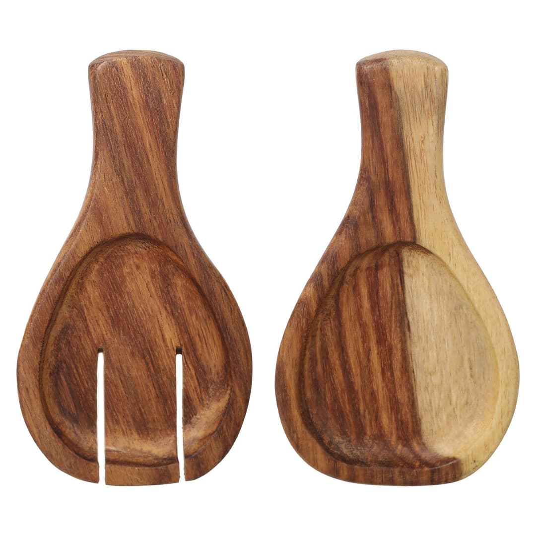 شوك ومعالق وأدوات مطبخ